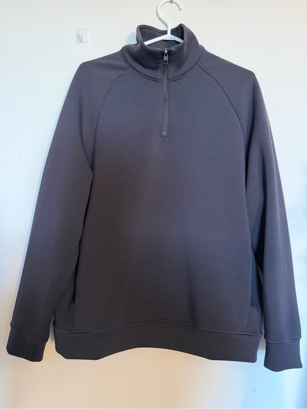lululemon athletica Men's Charcoal Half-Zip Sweatshirt